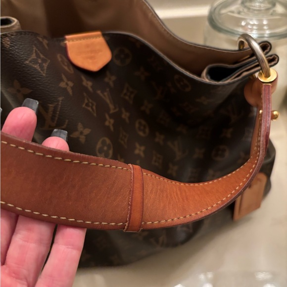 Louis Vuitton Graceful MM - Picture 6 of 16
